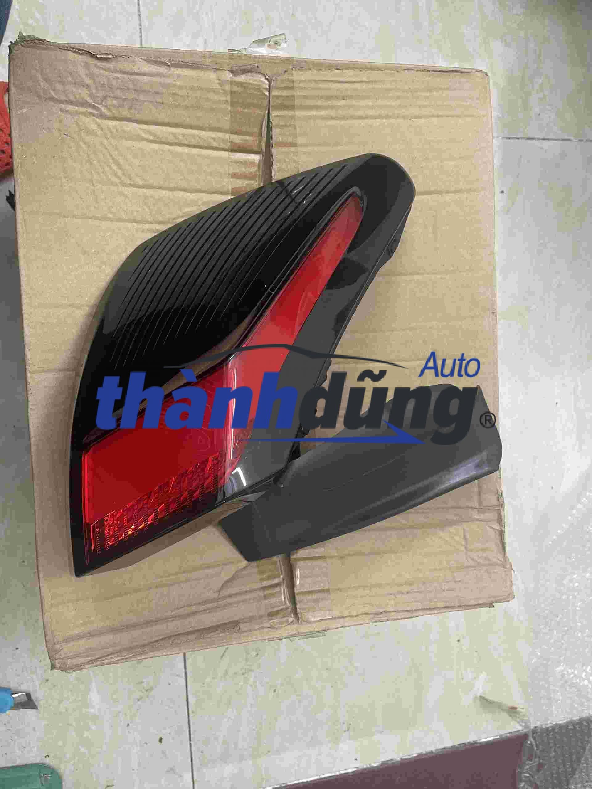 ĐÈN HẬU PEUGEOT 3008