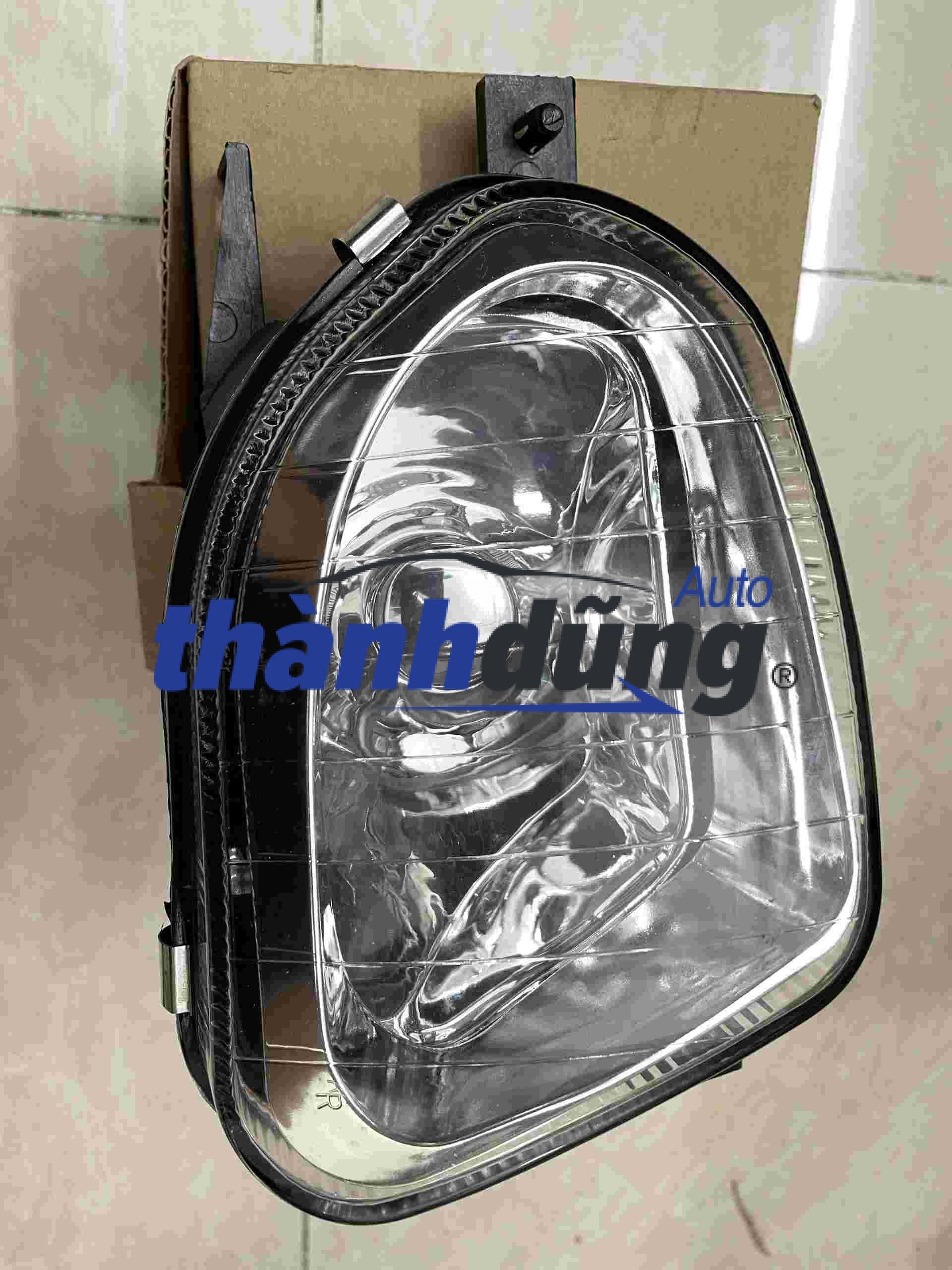 ĐÈN GẦM MERCEDES C200, C250