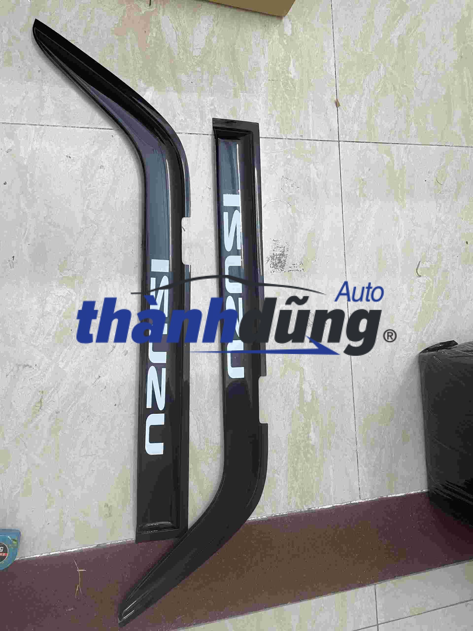 VÈ CHE MƯA ISUZU QKR 270