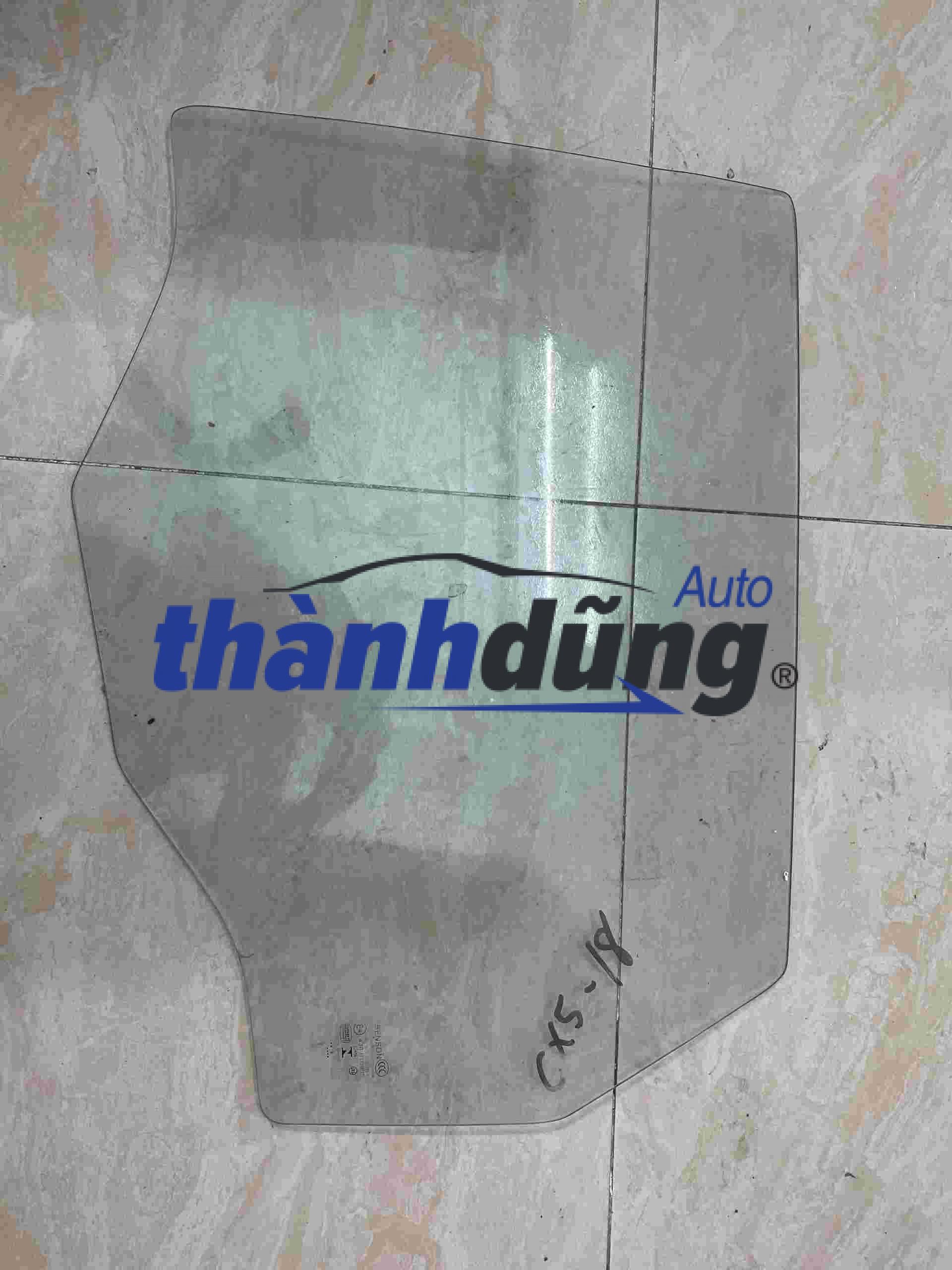 KÍNH CÁNH CỬA MAZDA CX5