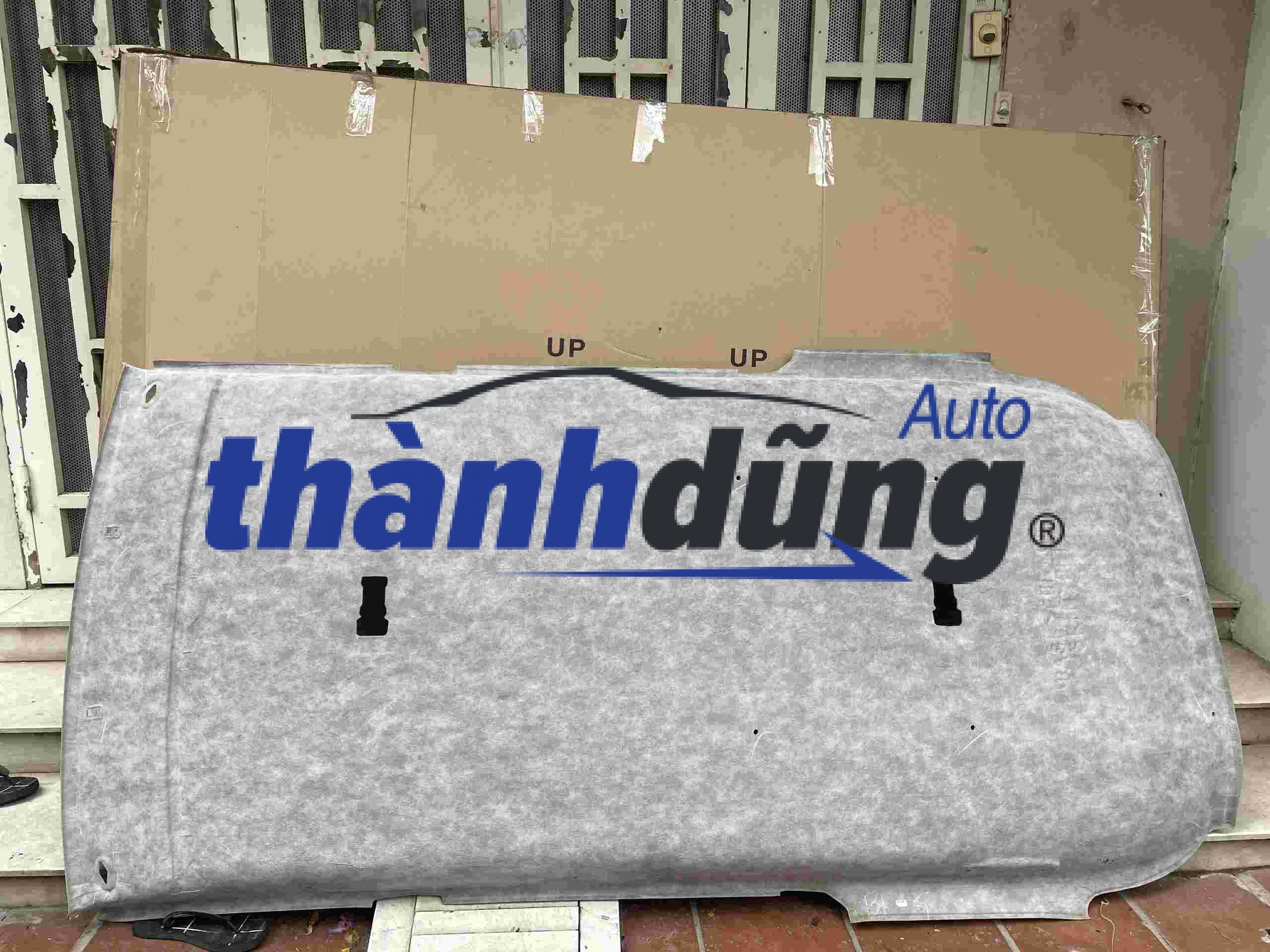 TRẦN XE TOYOTA INNOVA