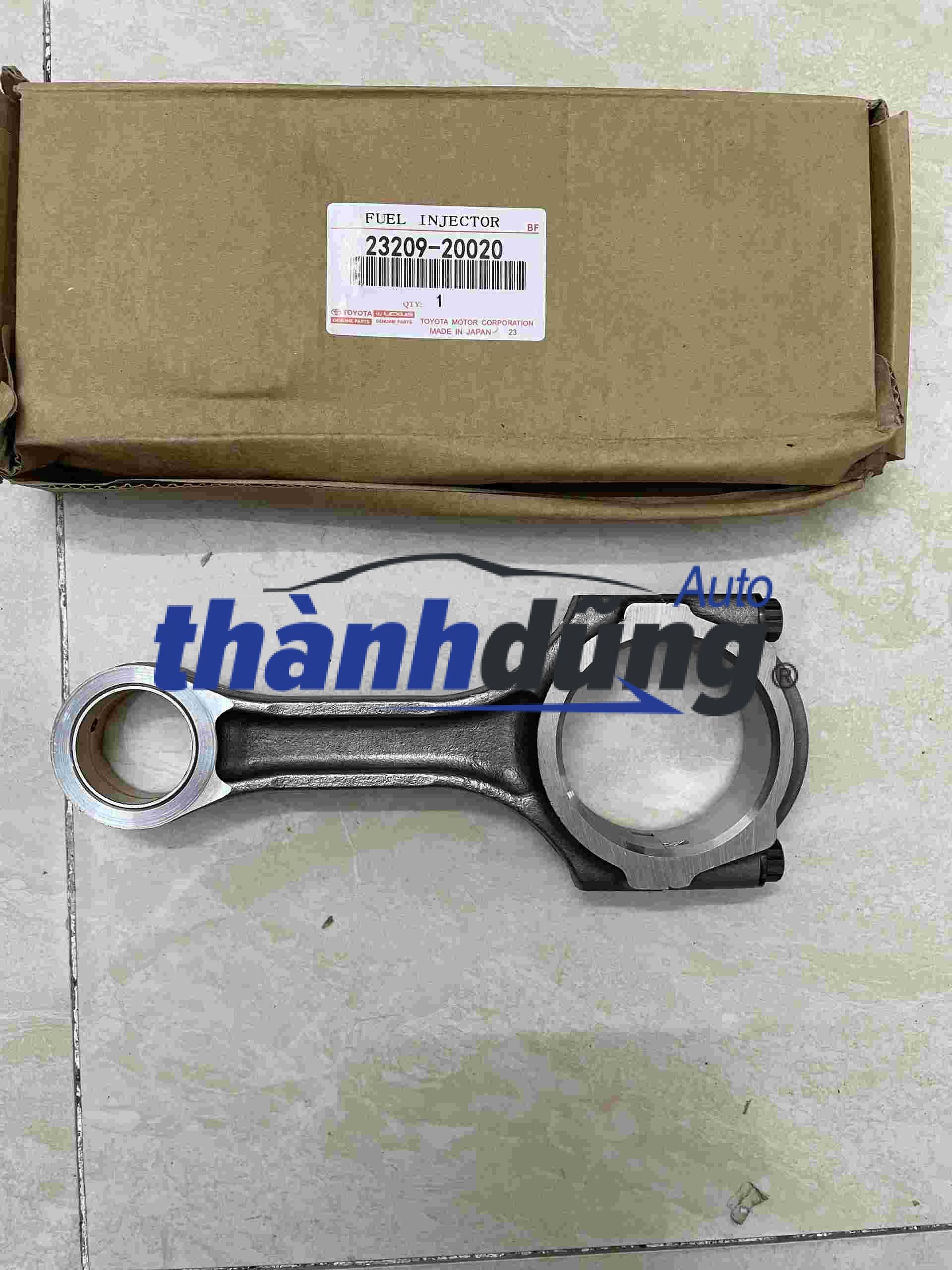 TAY BIÊN TOYOTA HIACE