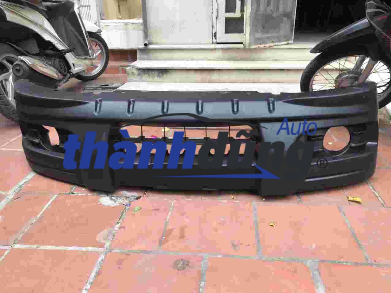 CẢN TRƯỚC MITSUBISHI JOLIE