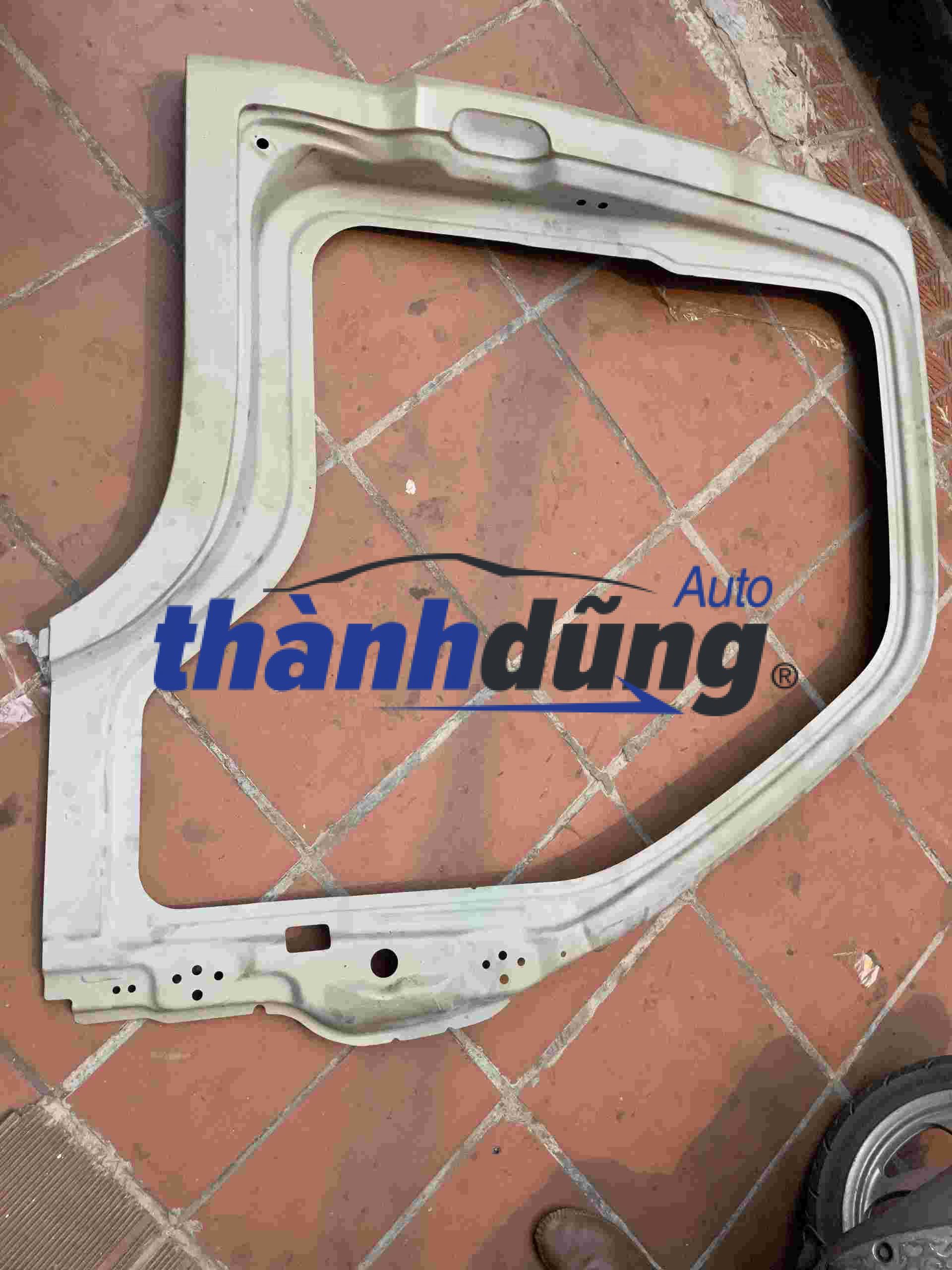 KHUNG CÁNH CỬA HYUNDAI HD78, HD65, HD72