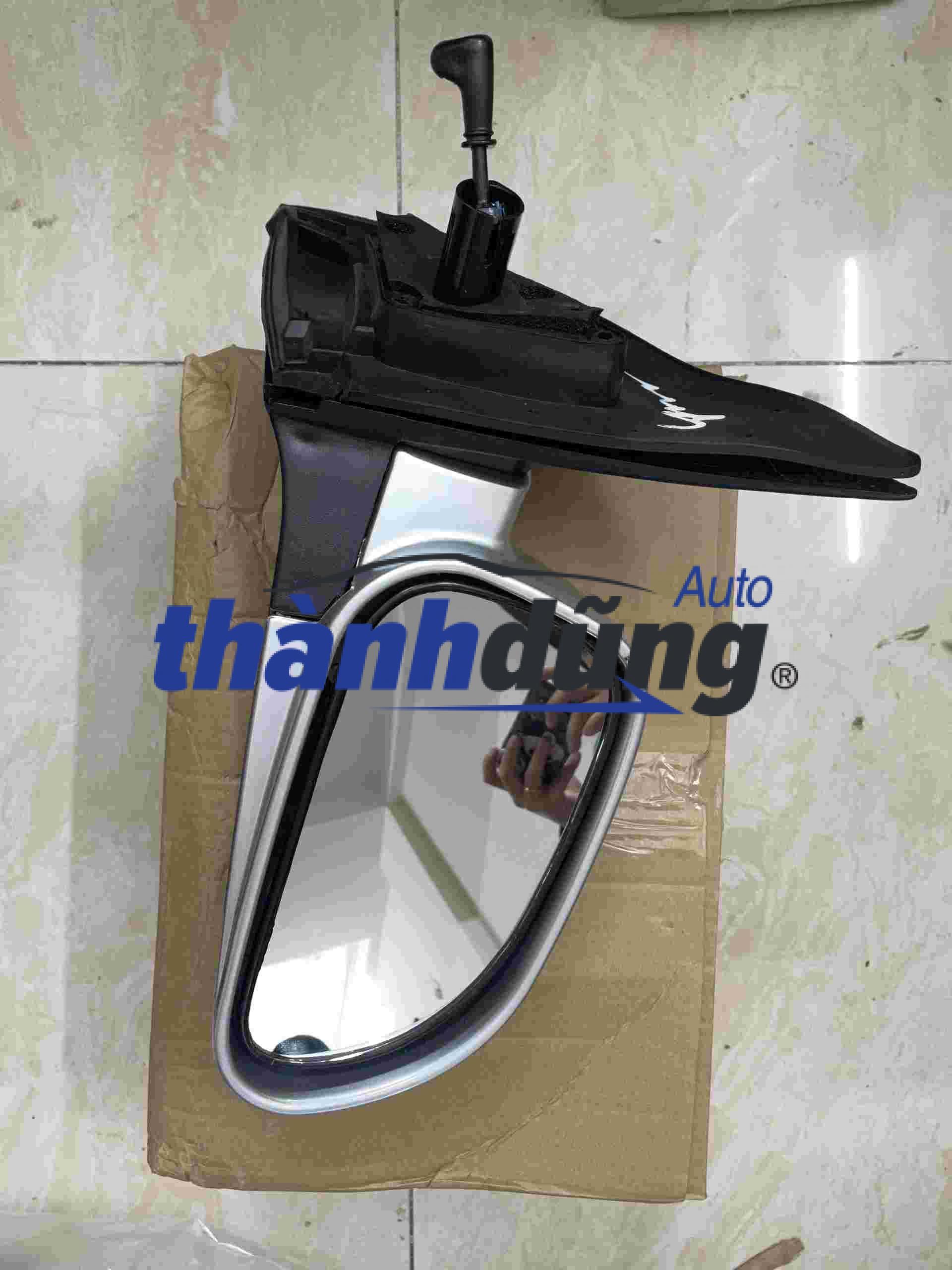 KÍNH CHIẾU HẬU DAEWOO LACETTI