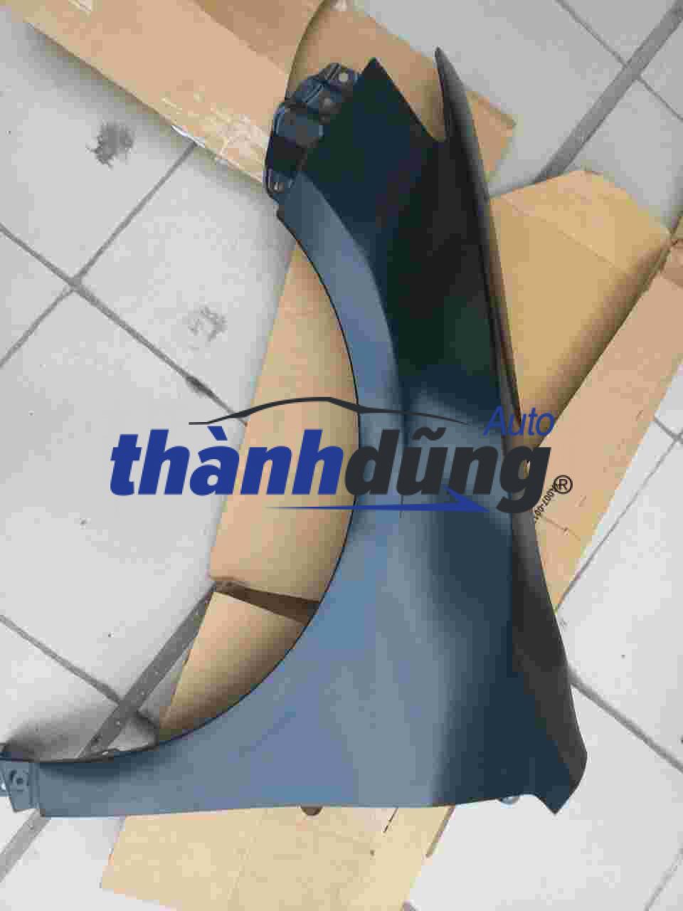 TAI XE TOYOTA CAMRY HYBRID