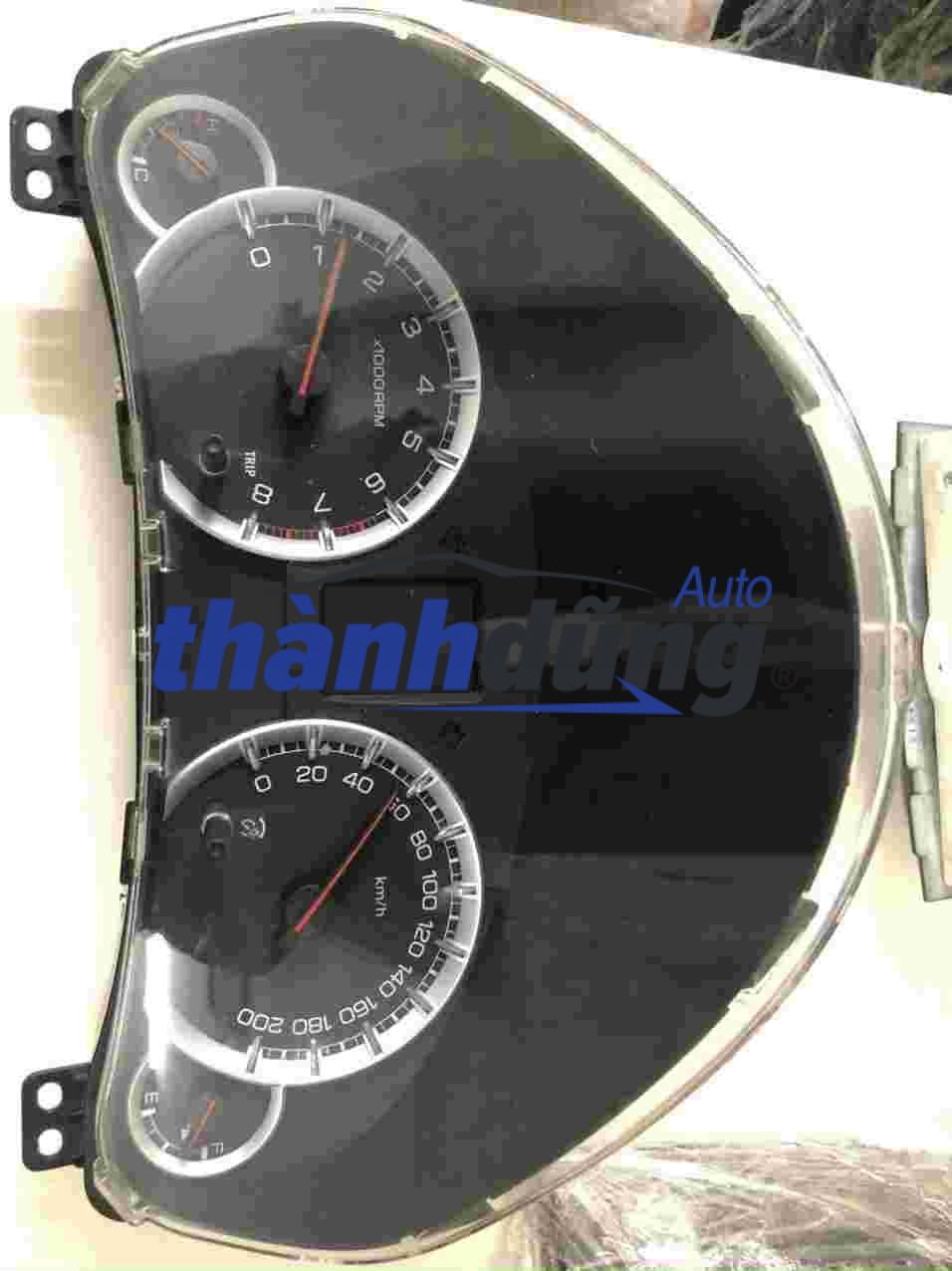 ĐỒNG HỒ TÁ LÔ SUZUKI SWIFT