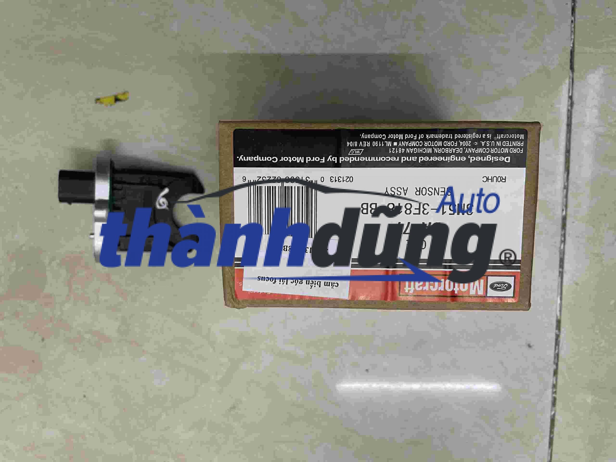 CẢM BIẾN TAY LÁI FORD FOCUS