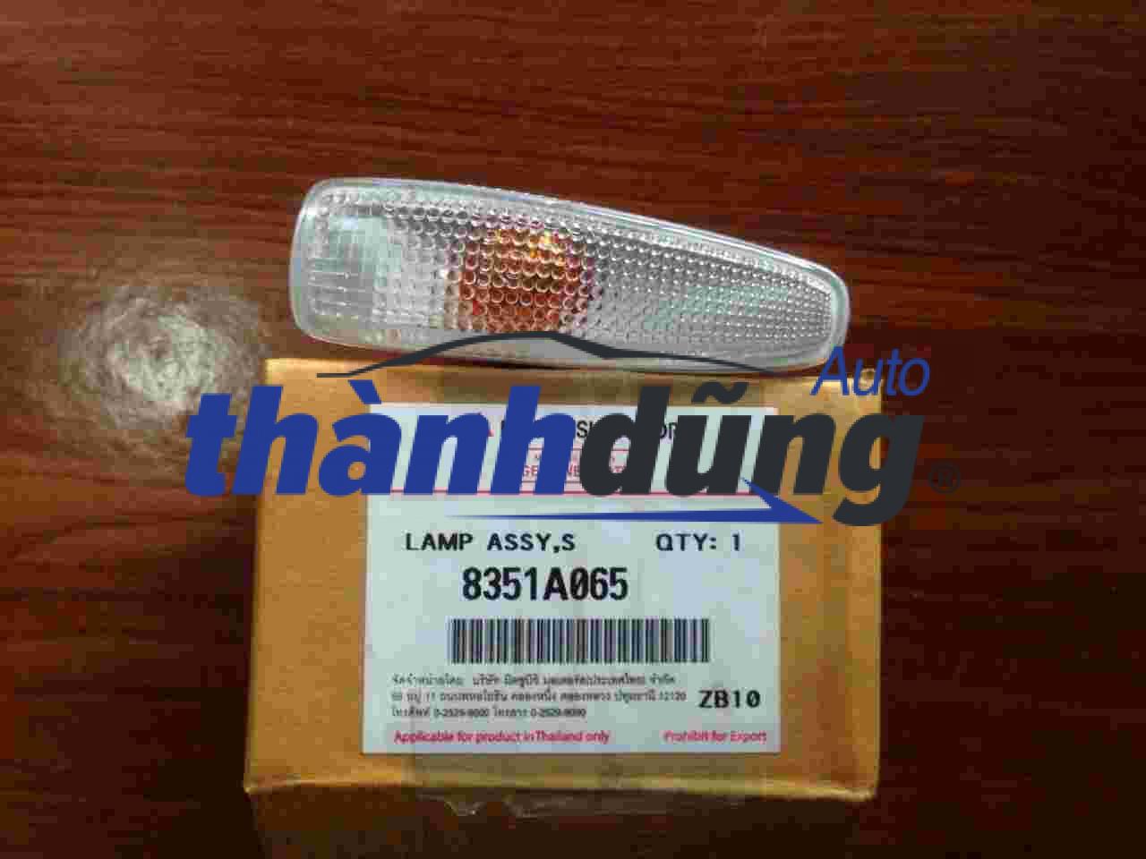 ĐÈN XI NHAN TAI XE MITSUBISHI TRITON