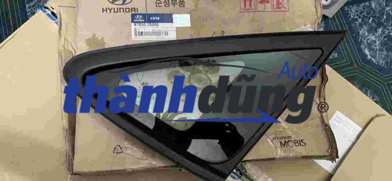 KÍNH TAM GIÁC XE HYUNDAI TUCSON