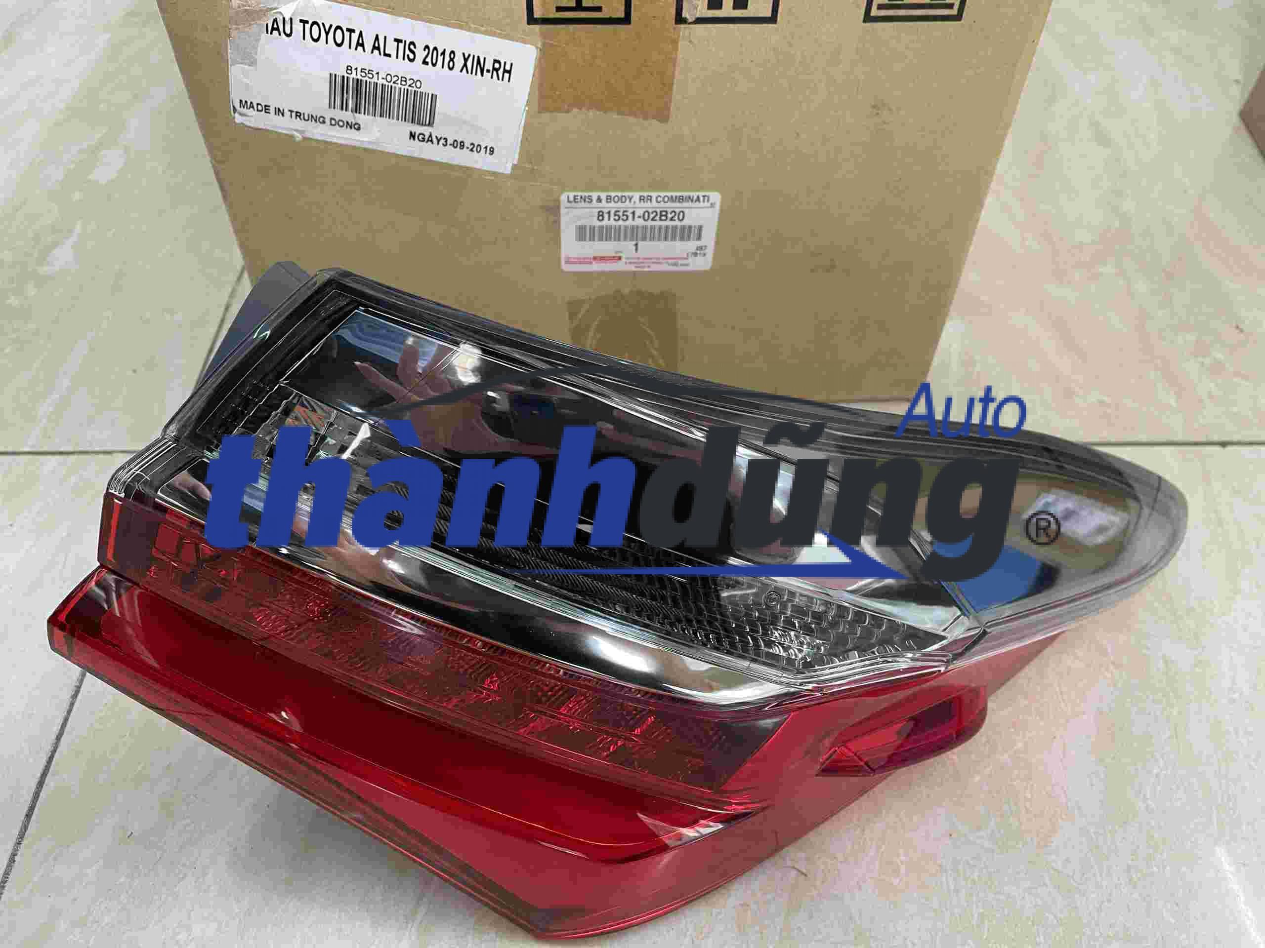 ĐÈN HẬU TOYOTA ALTIS 2016