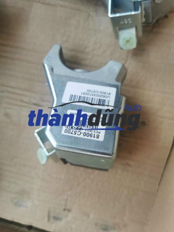 Tiếp điểm khóa điện hyundai santafe