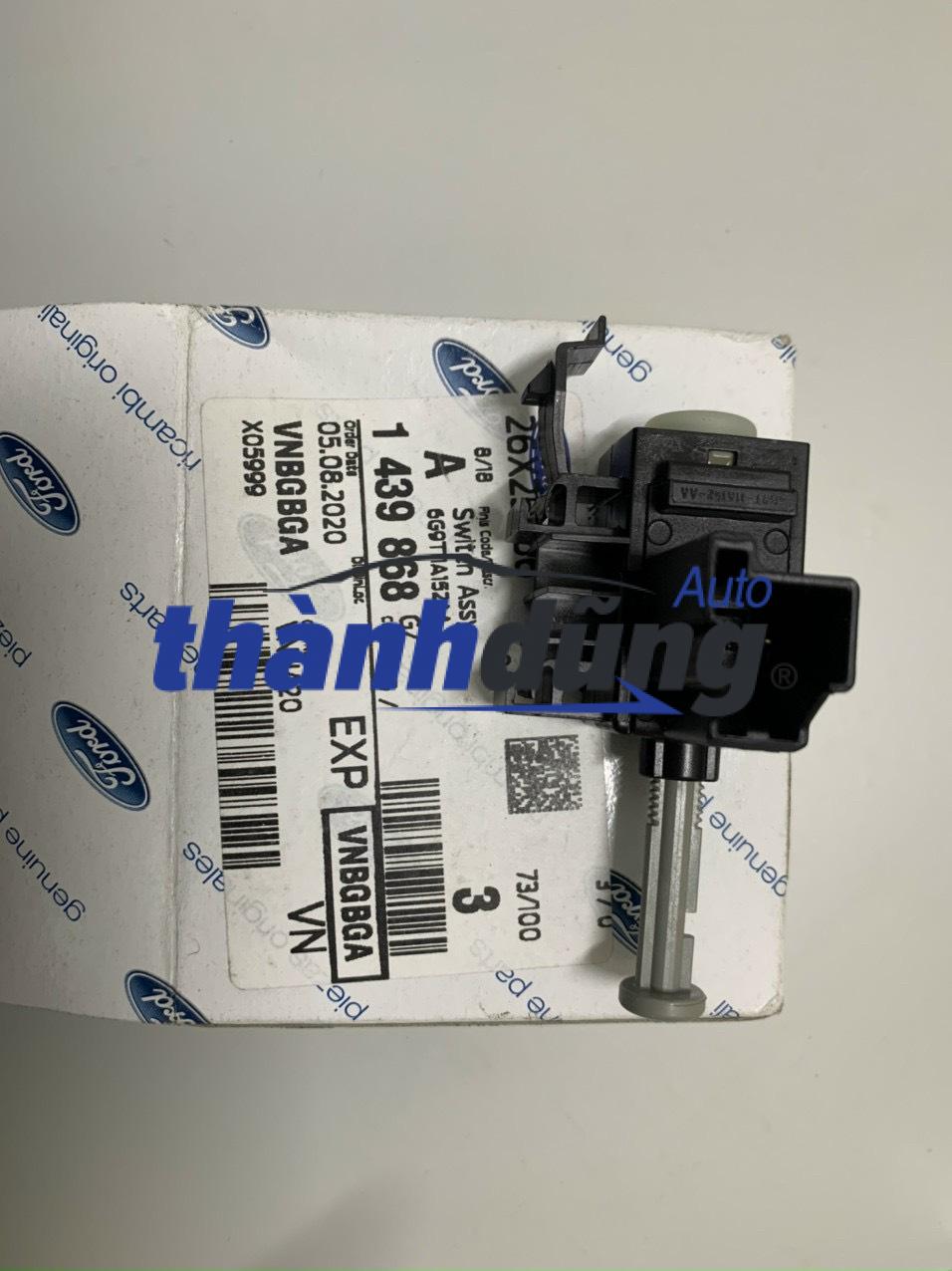 CÔNG TẮC CHÂN CÔN FORD MONDEO