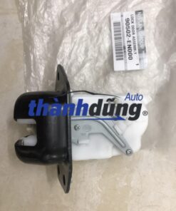 Ổ NGẬM CỐP HẬU NISSAN XTRAIL