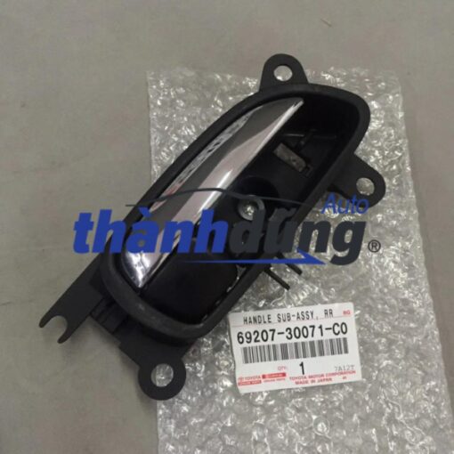 TAY MỞ CỬA TRONG TRƯỚC LEXUS IS250