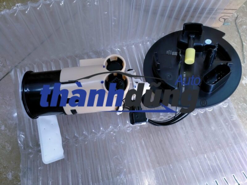 BƠM XĂNG MERCEDES C250