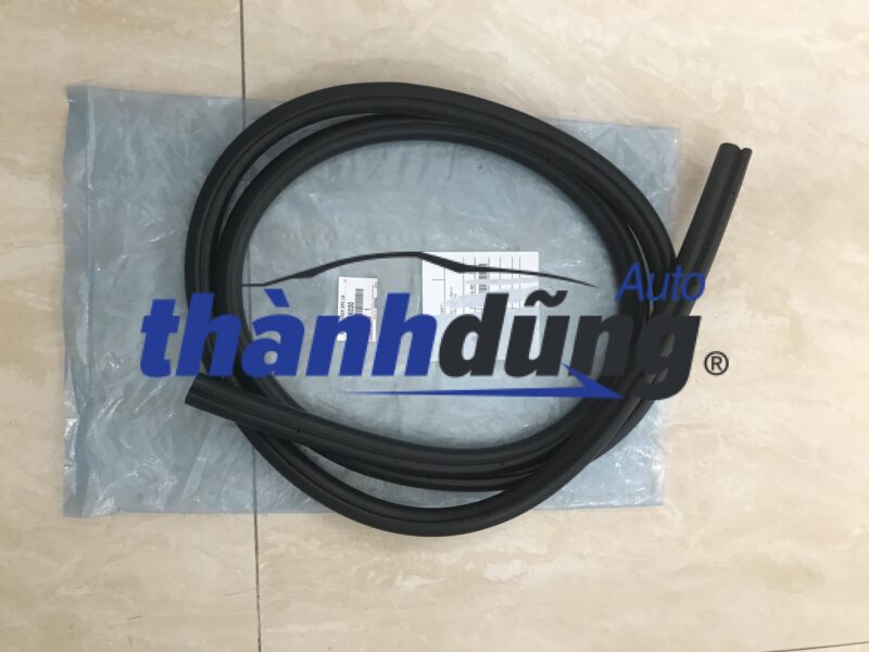 GIOĂNG KHUNG CÁNH CỬA TOYOTA INNOVA