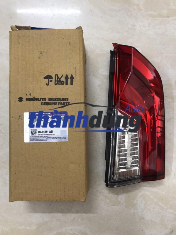ĐÈN HẬU TRONG TRÁI SUZUKI ERTIGA