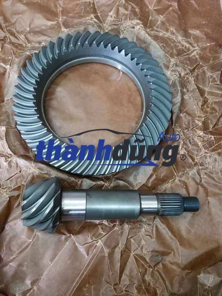 Vành chậu quả dứa Toyota Hiace