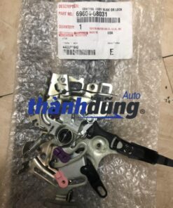 Ổ ngậm khóa cửa Toyota Fortuner