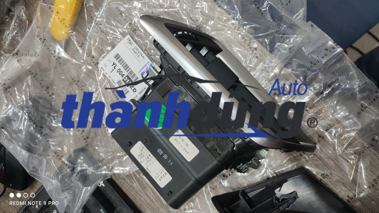 Cửa gió điều hòa Peugeot 208