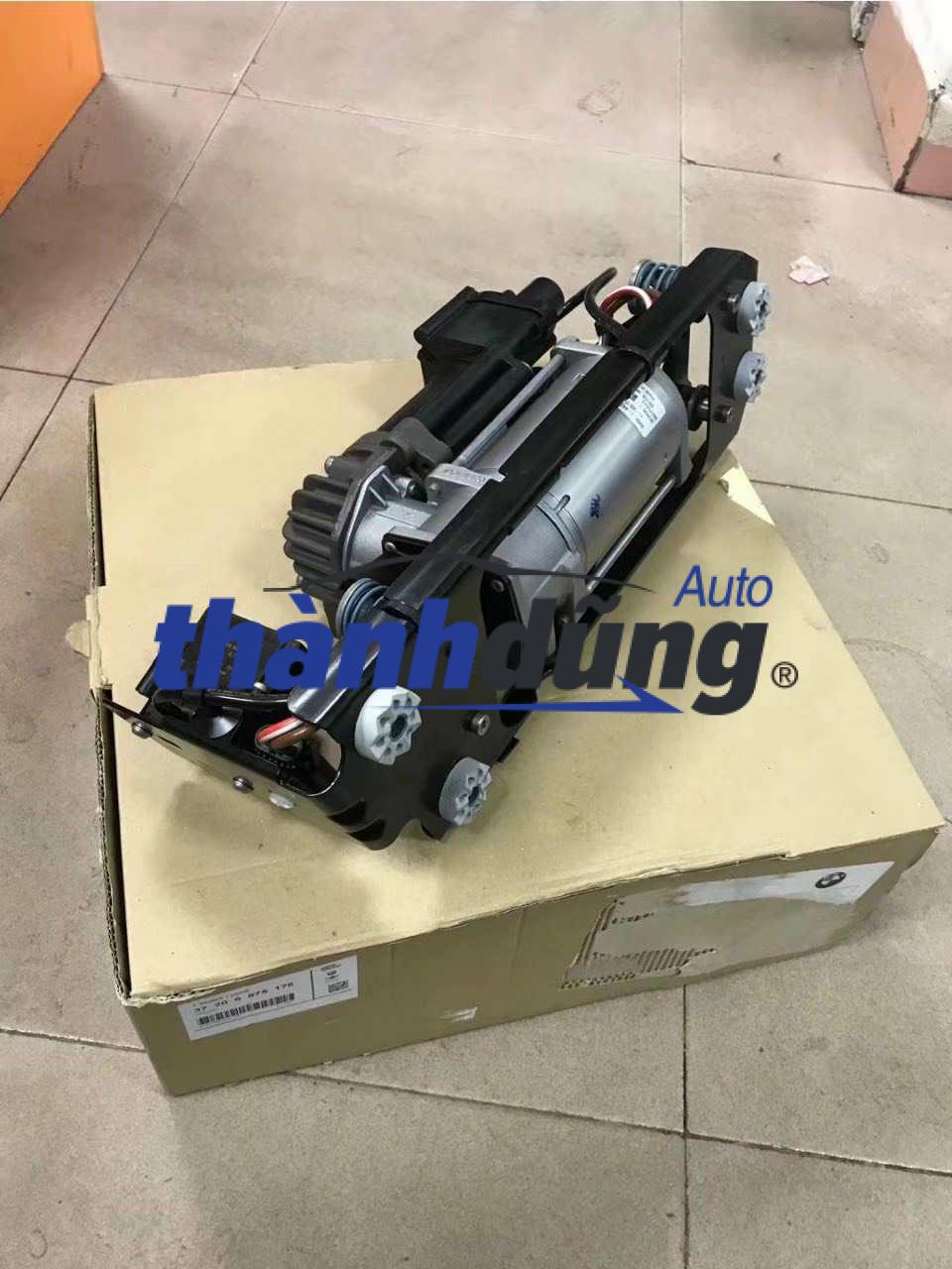 BƠM HƠI NÂNG GẦM BMW 750lI