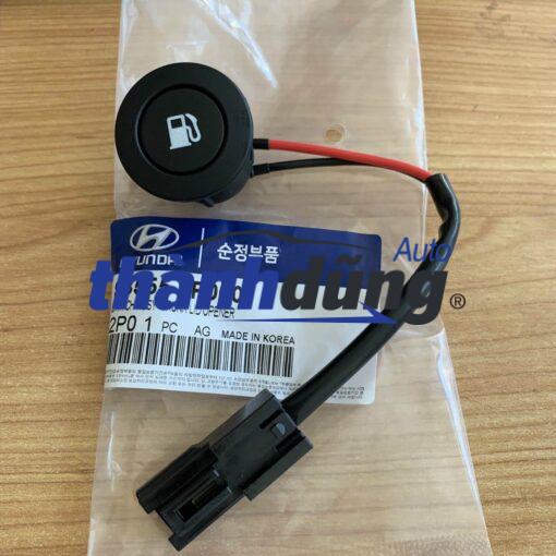 CÔNG TẮC MỞ BÌNH XĂNG KIA SORENTO