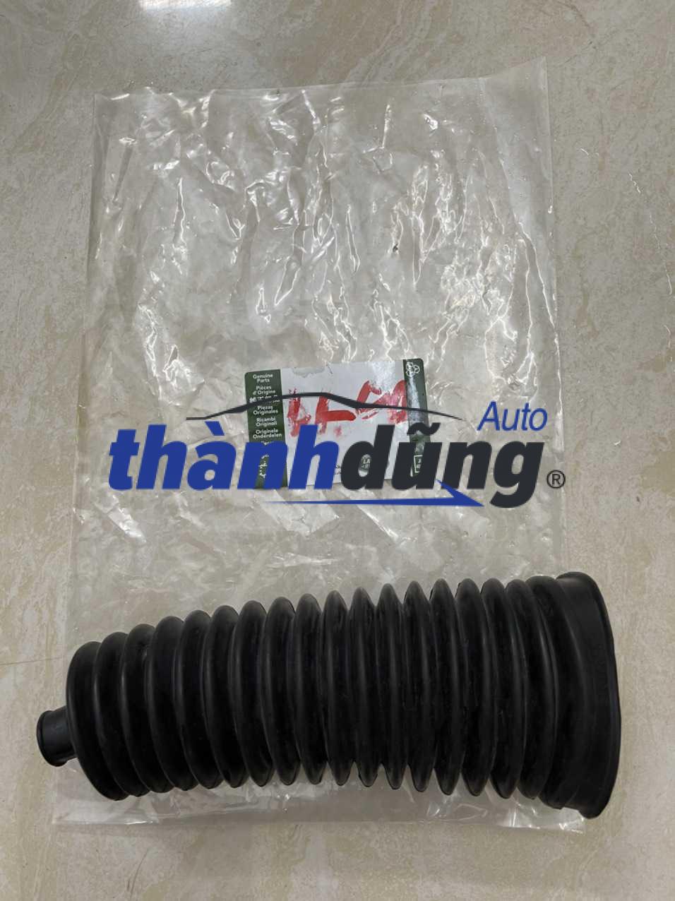 CHỤP BỤI THƯỚC LÁI RANGE ROVER DEFENDER