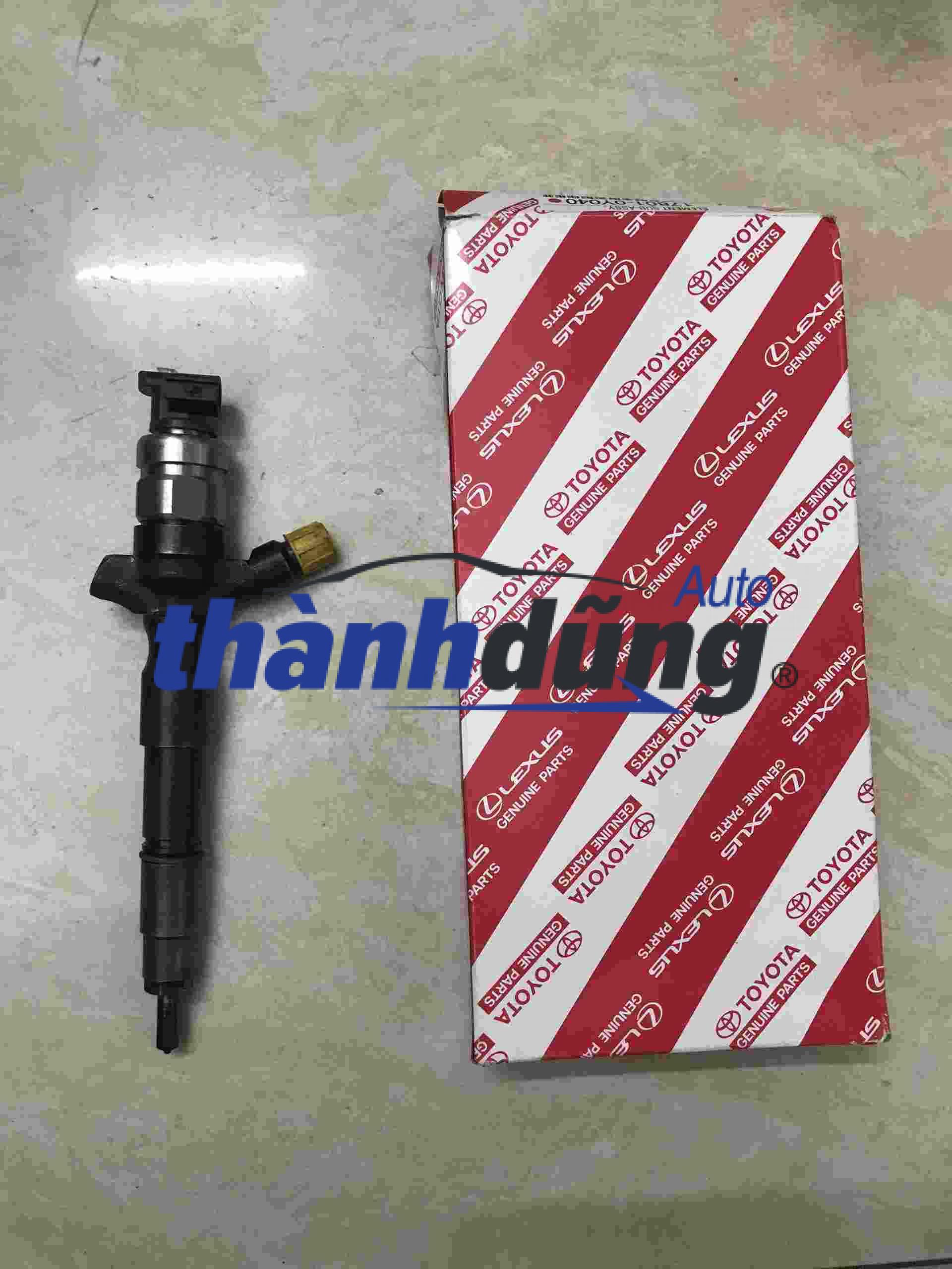 KIM PHUN TOYOTA HIACE