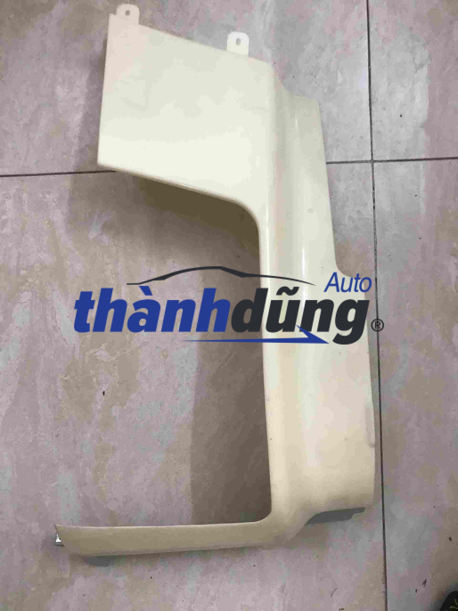 MÍ ĐÈN PHA HYUNDAI HD700