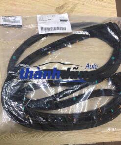 GIOĂNG CÁNH CỬA SAU MAZDA 3