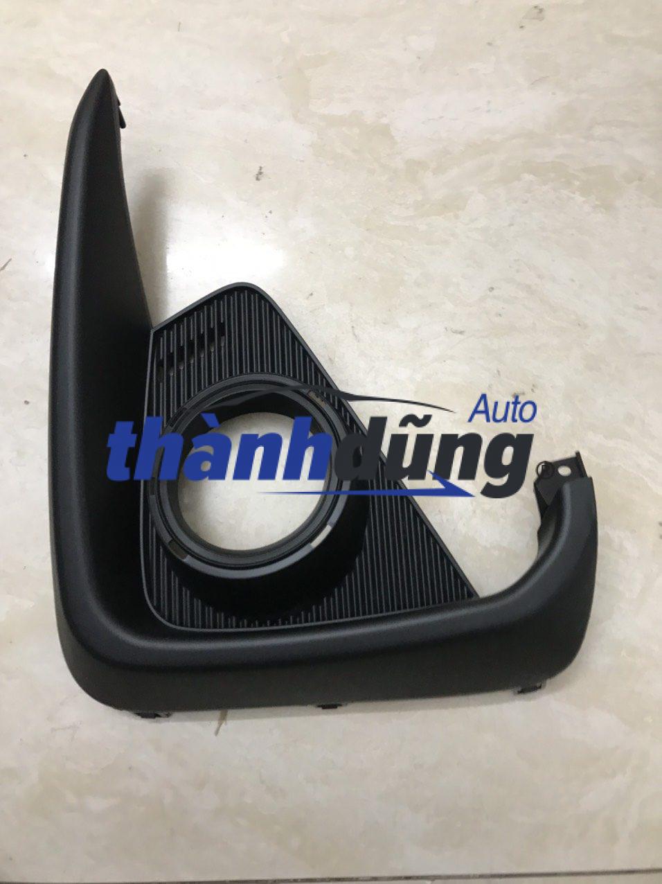 ỐP ĐÈN SƯƠNG MÙ SUZUKI ERTIGA