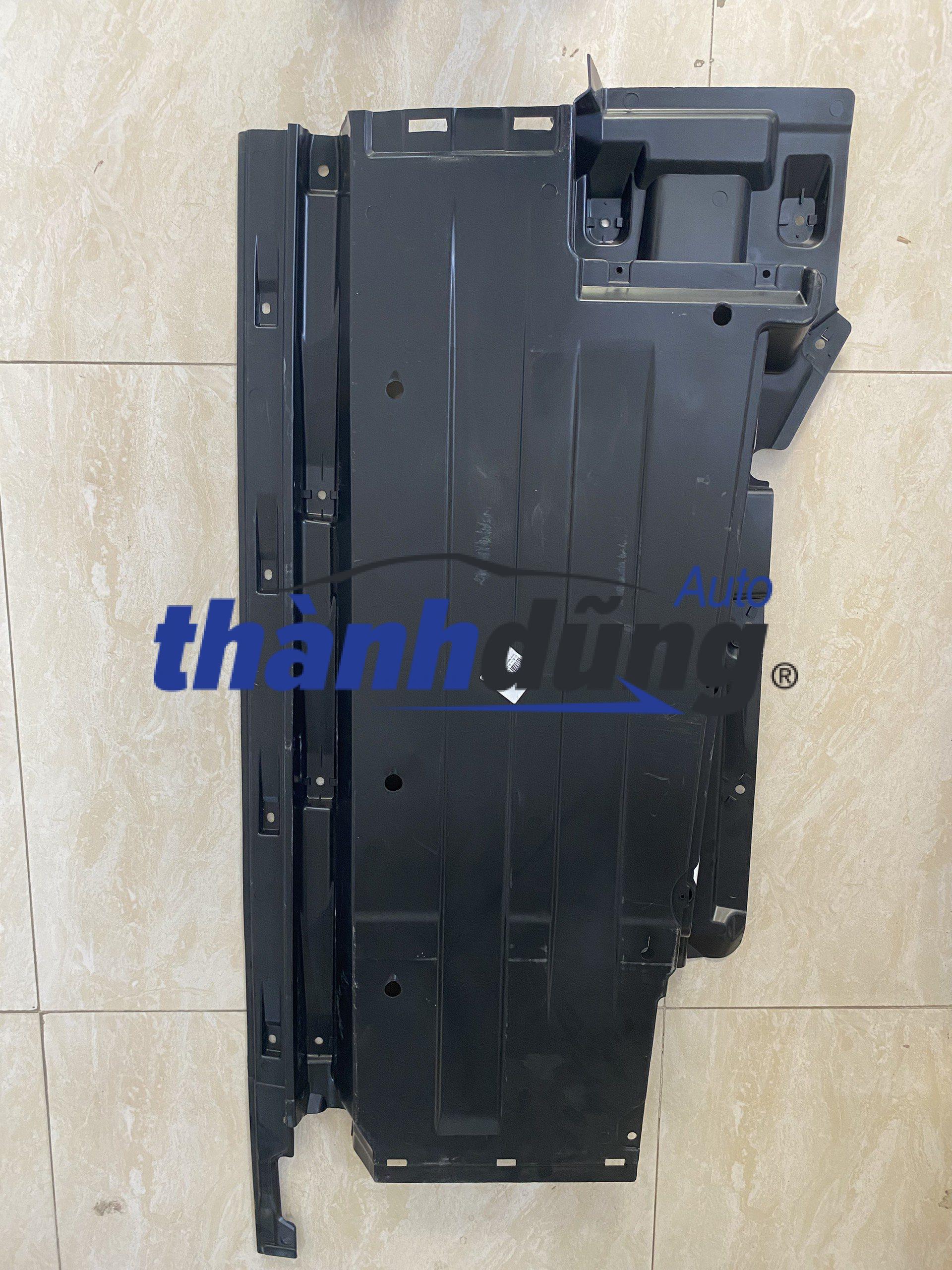 CHẮN BÙN GẦM AUDI Q5 2014-2020