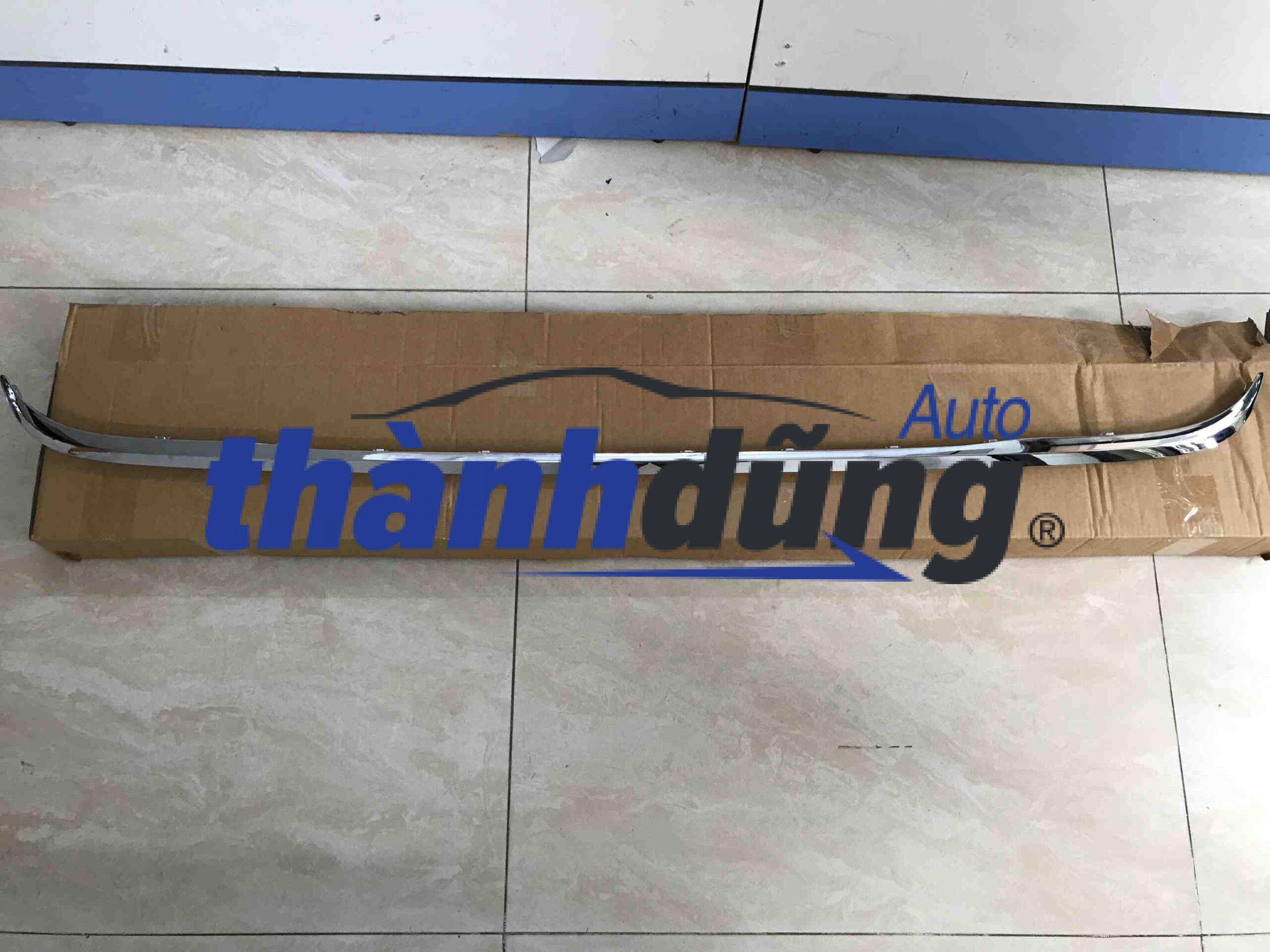 NẸP MẠ CẢN SAU MERCEDES GLC300