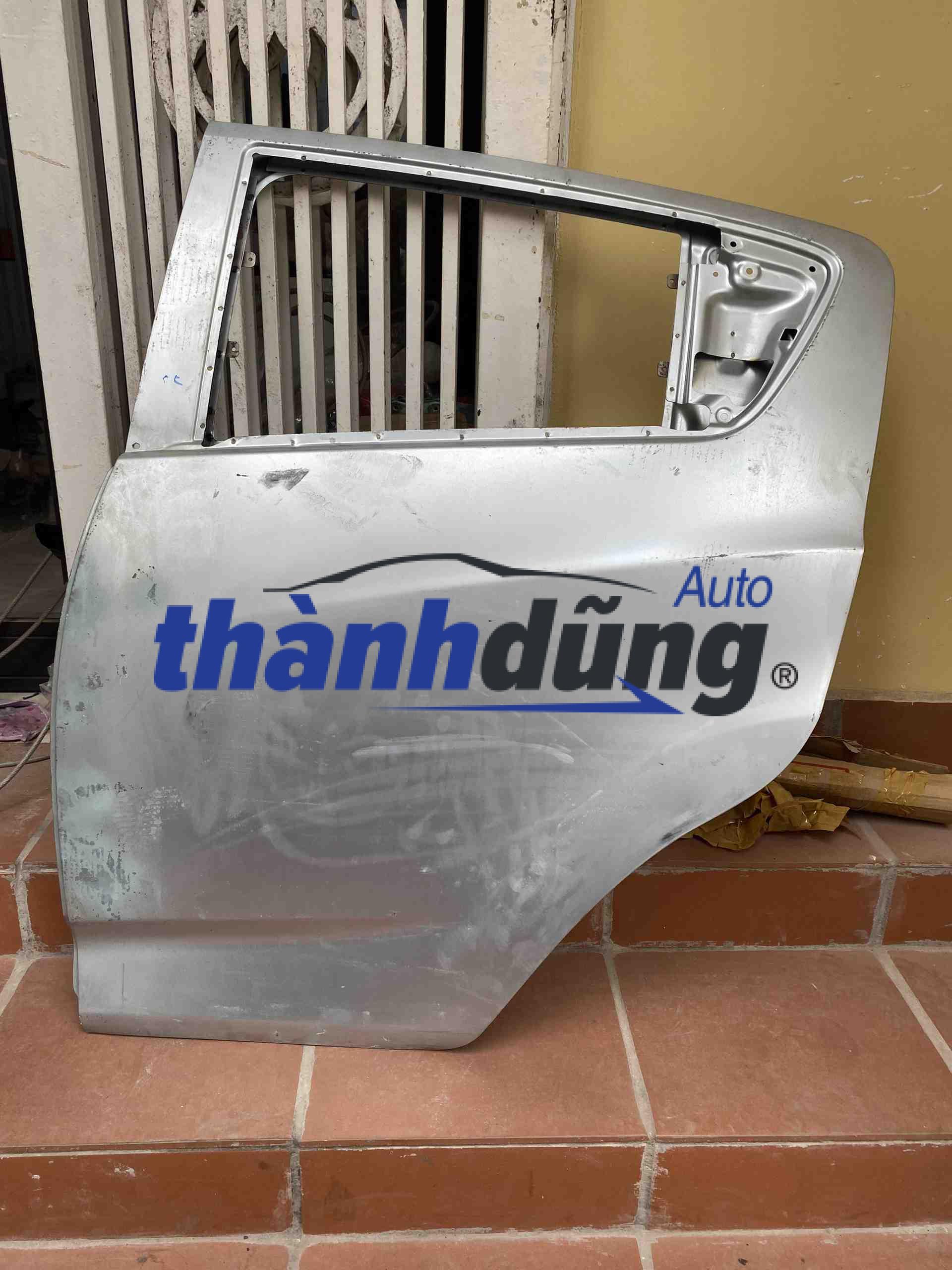 CÁNH CỬA SAU CHEVROLET SPARK