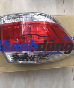Đèn hậu phải toyota highlander