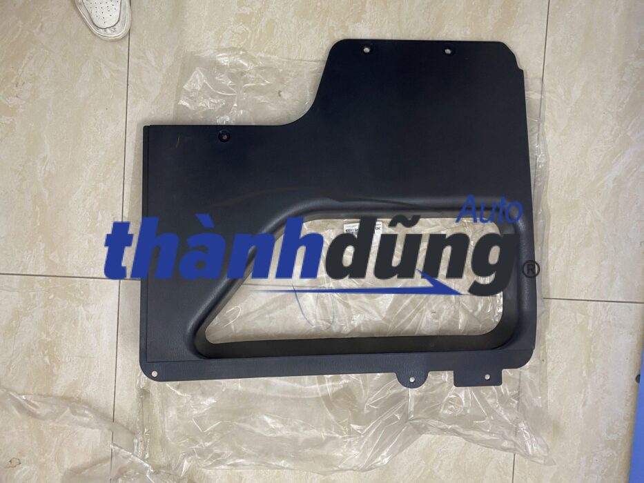 Ốp tapli cửa hyundai county 2010