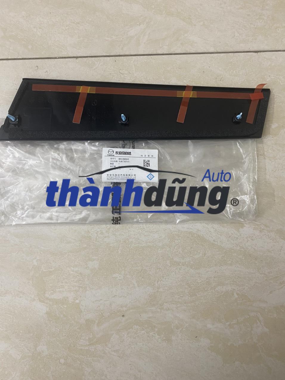 NẸP TRỤ CỬA MAZDA 3