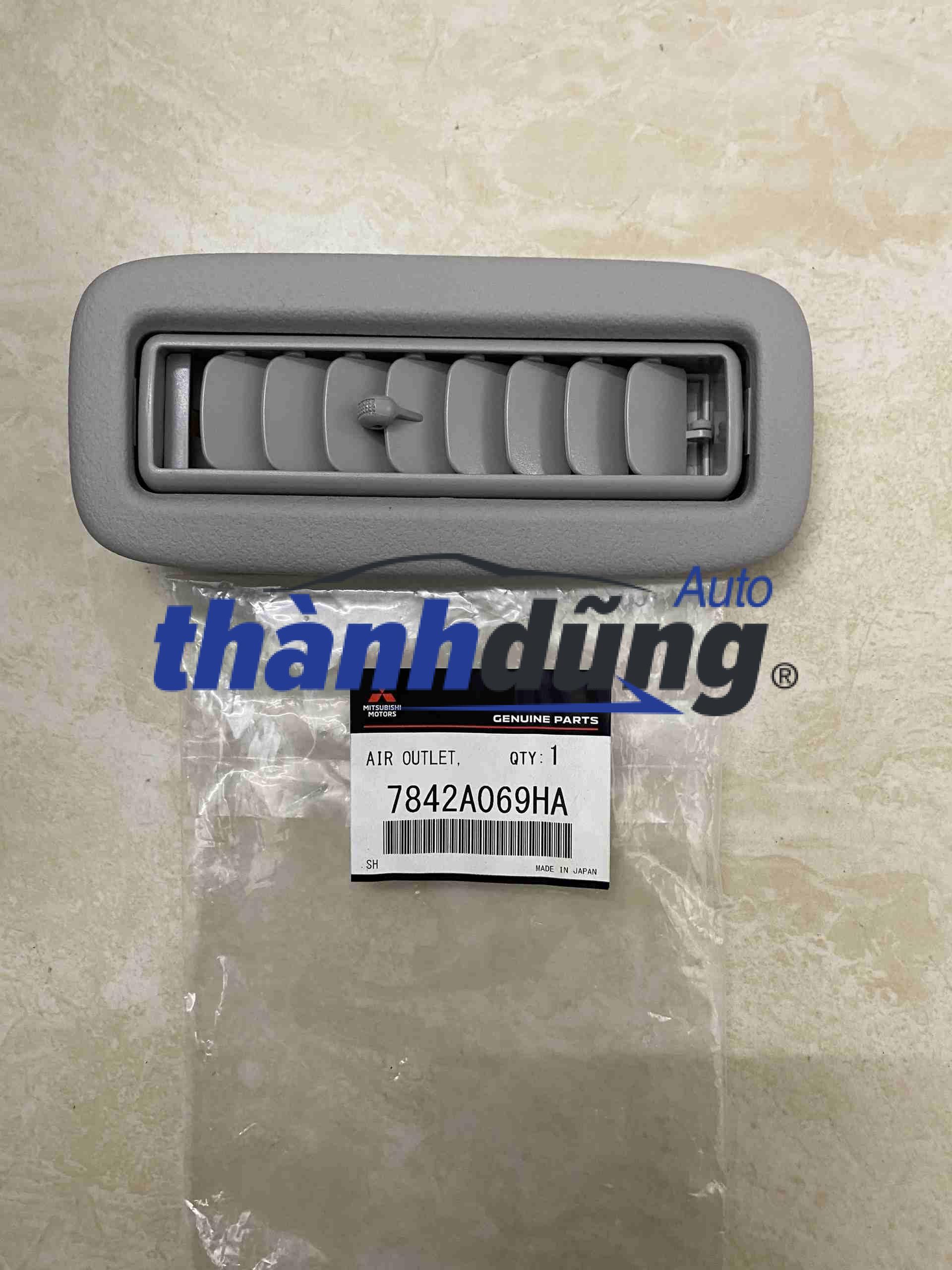 CỬA GIÓ ĐIỀU HÒA MITSUBISHI PAJERO SPORT