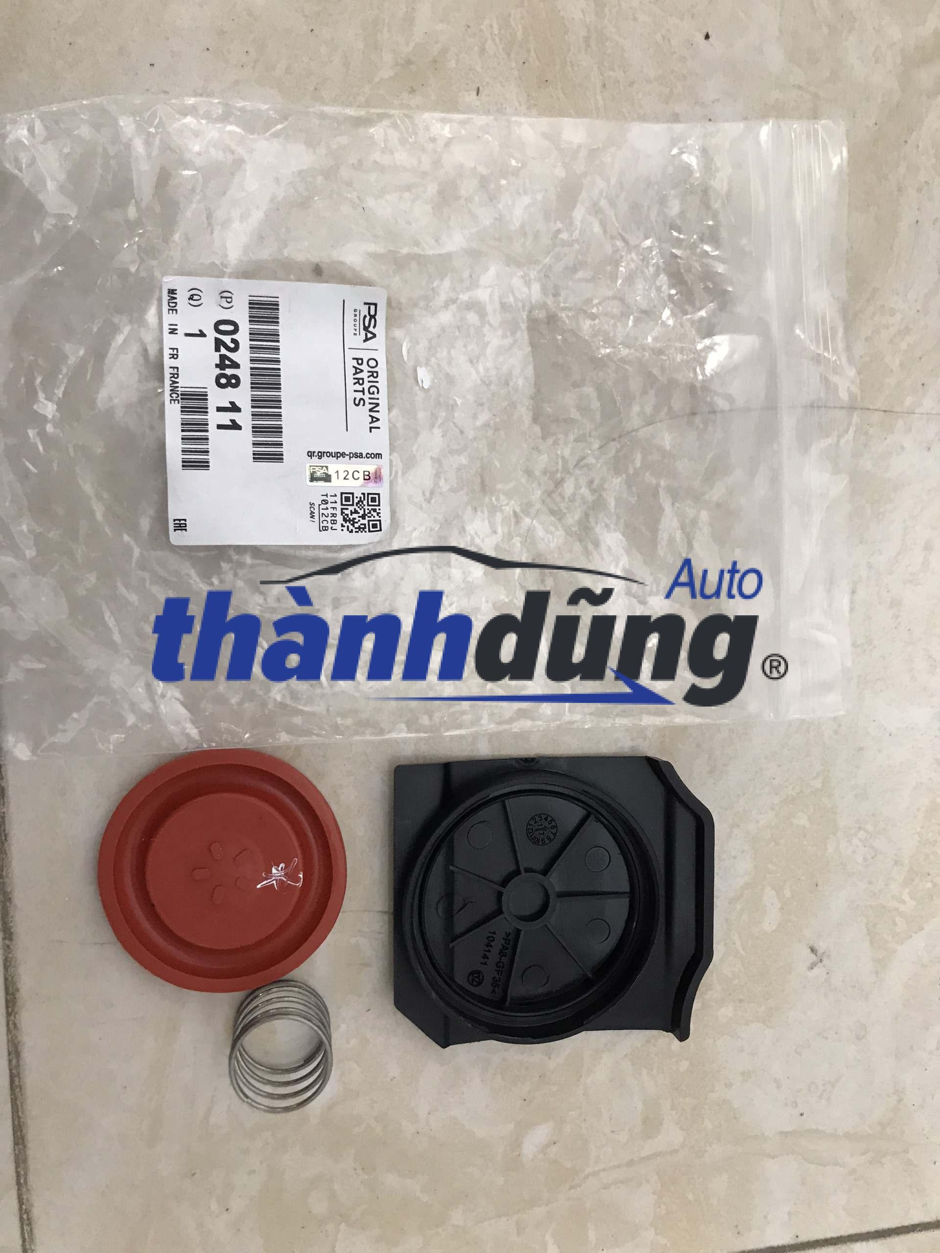 NẮP CHÂM NHỚT PEUGEOT 5008