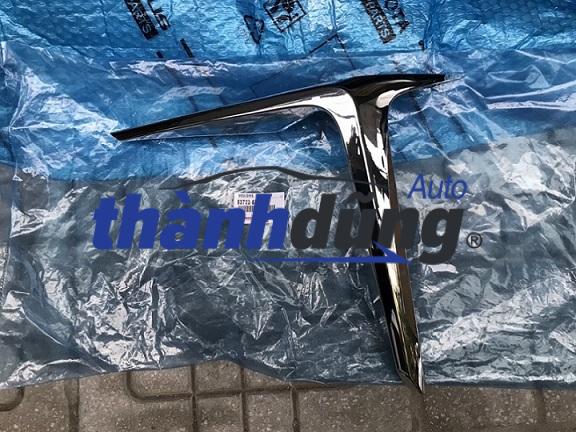 ỐP MẠ ĐÈN GÂM TOYOTA VELOZ CROSS