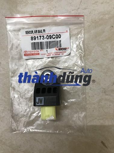 CẢM BIẾN VA CHẠM TOYOTA YARIS