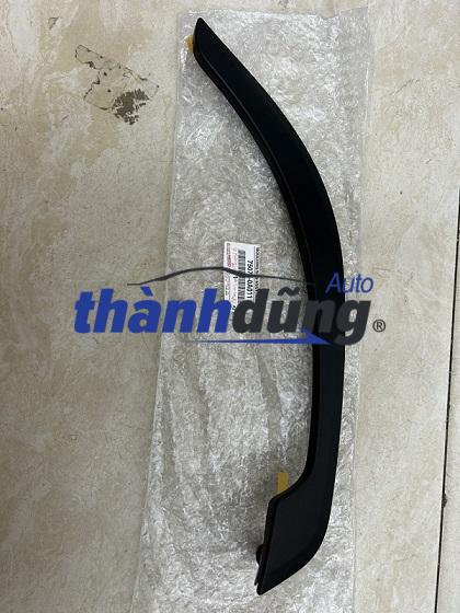 ỐP PHỒNG BÁNH SAU PHẢI TOYOTA CROSS
