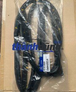 GIOĂNG CÁNH CỬA TRƯỚC TRÁI HYUNDAI SANTAFE