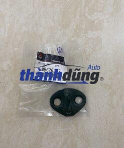 CHỐT MÓC CỬA MITSUBISHI PAJERO