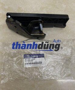 BÀN ĐẠP CHÂN GA HYUNDAI HD78