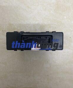 HỘP ĐIỀU KHIỂN ĐIỀU HÒA TOYOTA HIACE