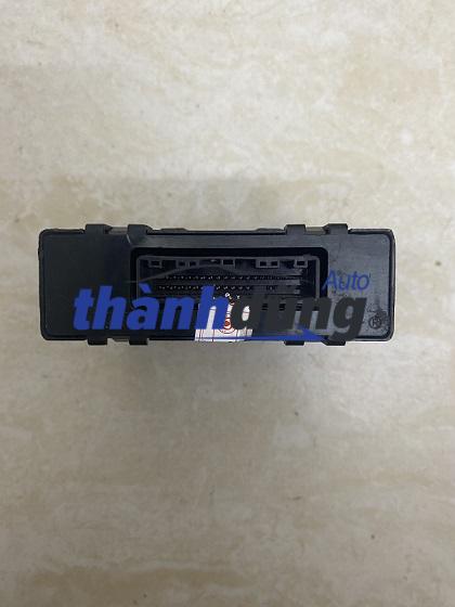 HỘP ĐIỀU KHIỂN ĐIỀU HÒA TOYOTA HIACE