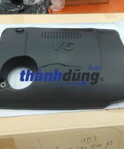 NẮP TRANG TRÍ MẶT MÁY HYUNDAI SANTAFE