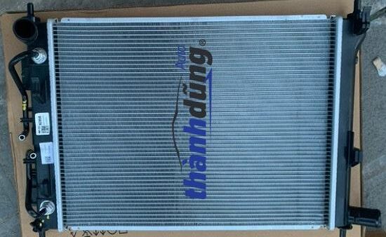 KÉT NƯỚC KIA SONET 2022-2024